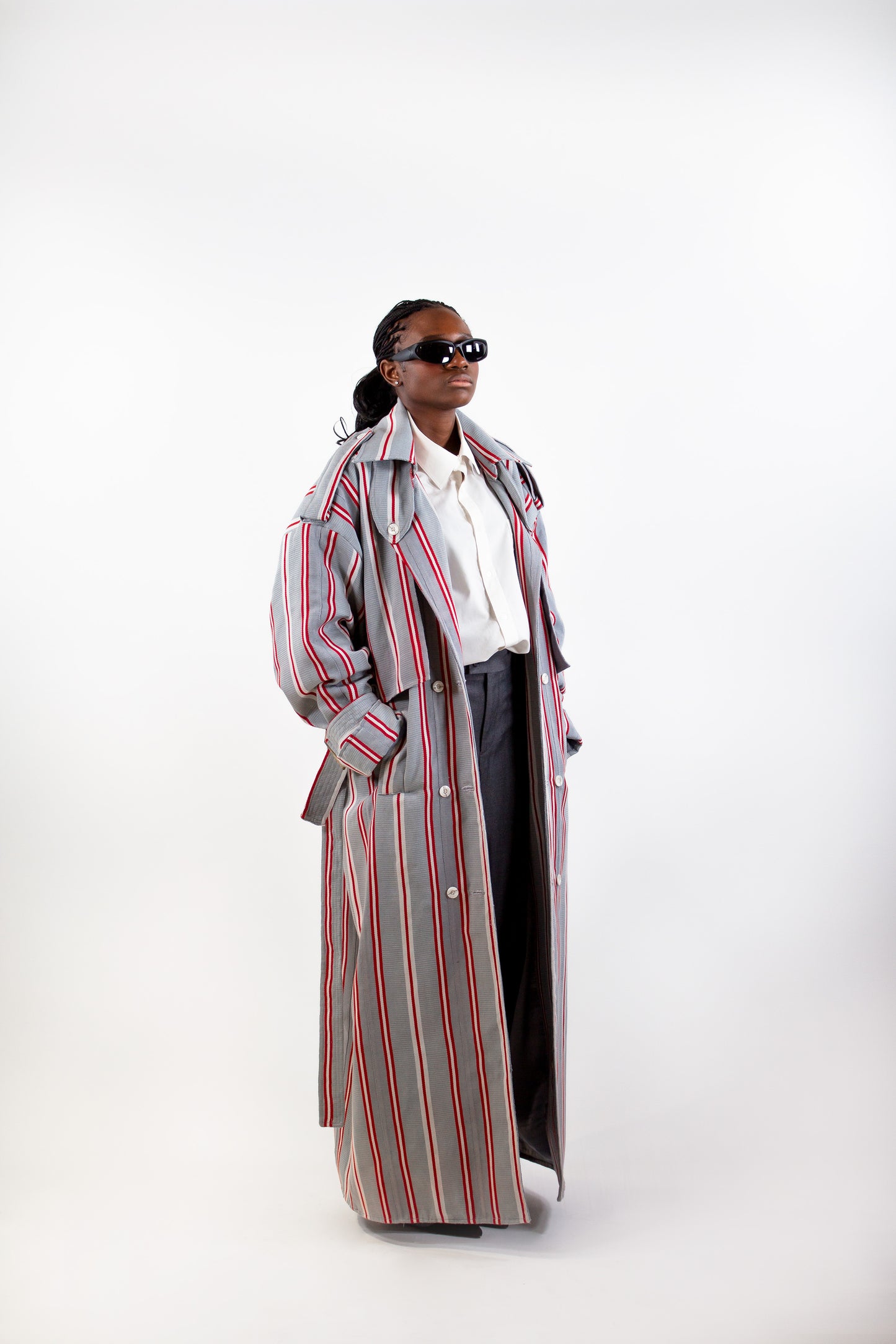 AYOMIDÉ - Grey Trench