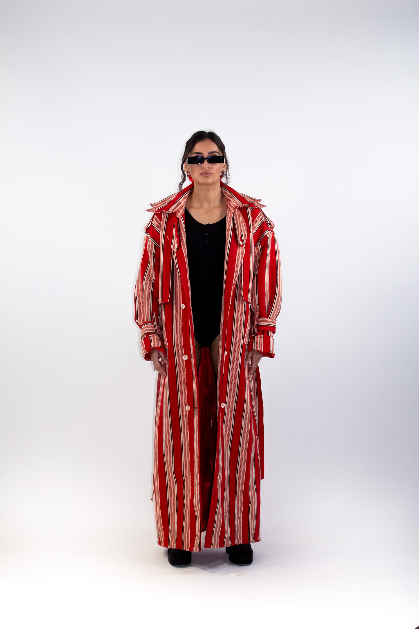 FOLASADÉ - Red Trench 