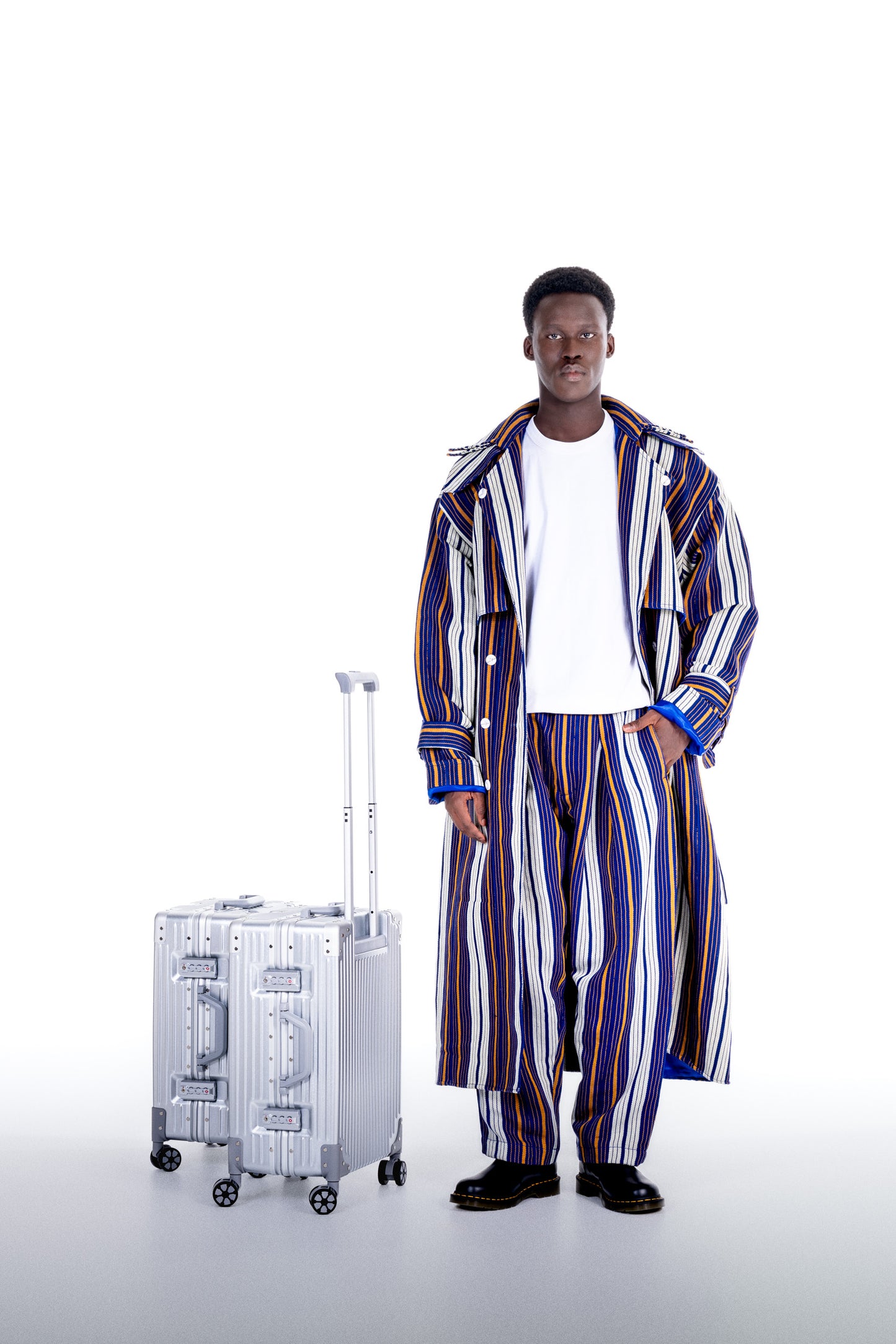 OLADIPO - Blue Trench M