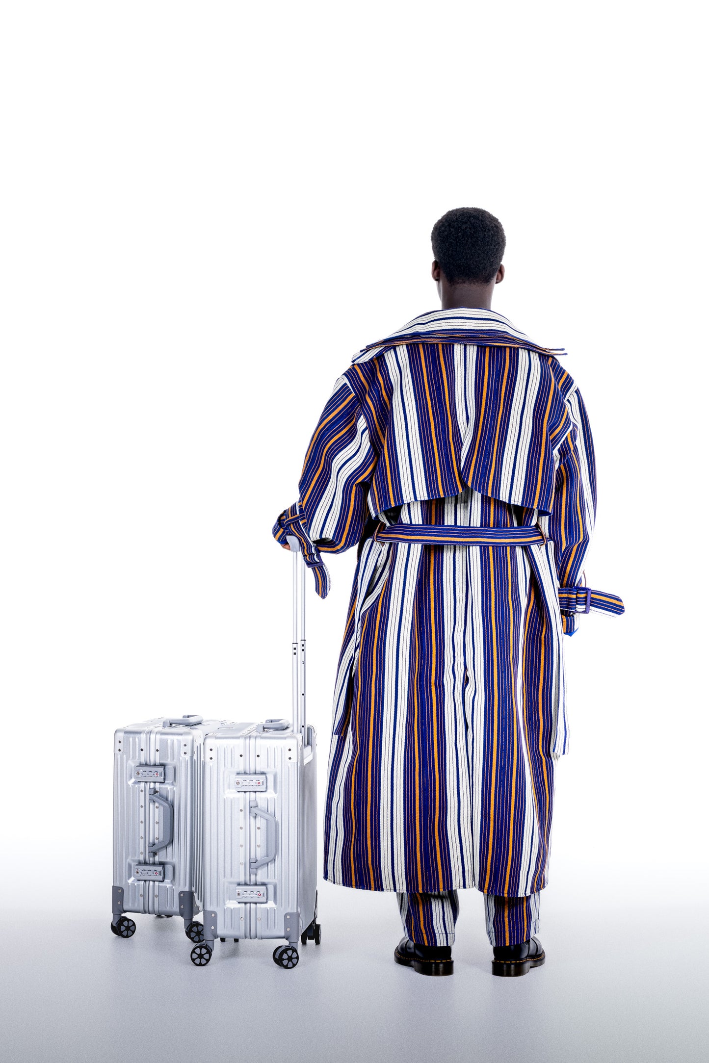 OLADIPO - Blue Trench M